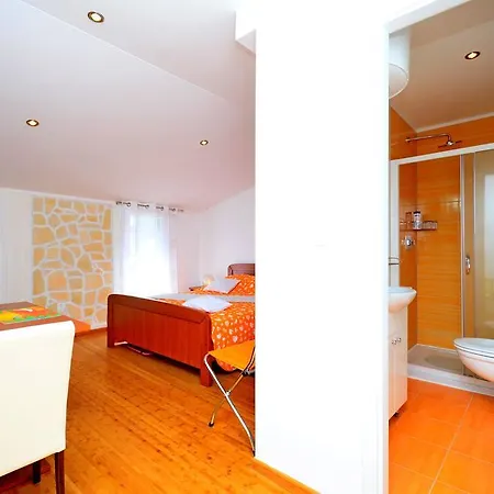 Capo Apartment