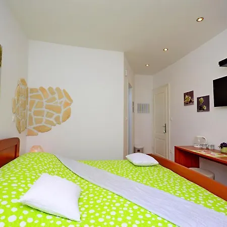 Capo Apartment *